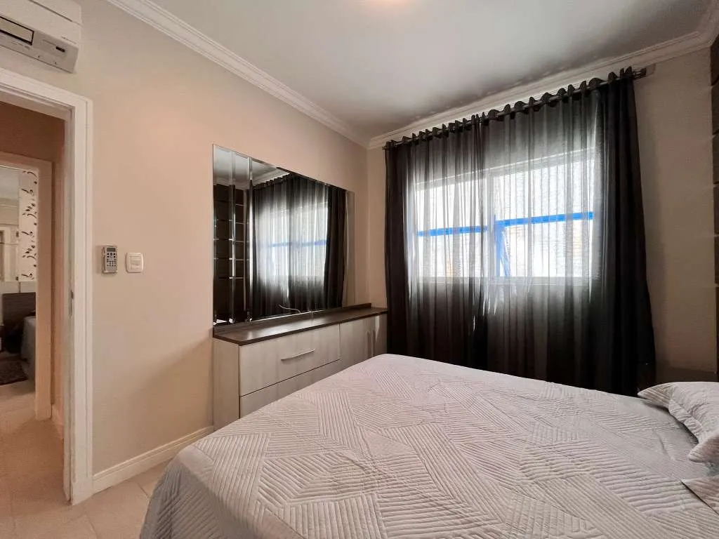 Imagem Apartamento à venda com 194m2 por R$ 2.950.000,00