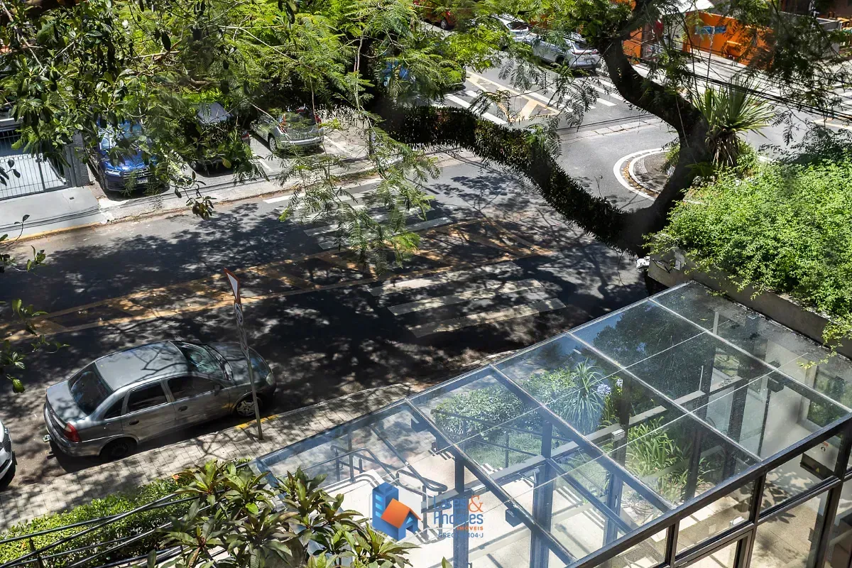 Imagem Apartamento para venda em Campo Belo com 3 quartos, sendo 1 suíte, 192m²