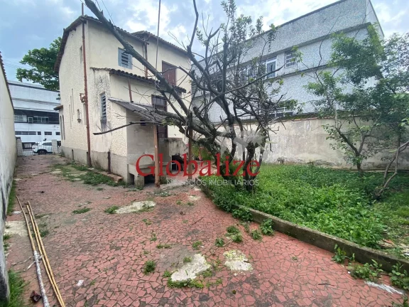 Imagem Terreno em frente a Vila Belmiro em Santos R$ 750.000,00