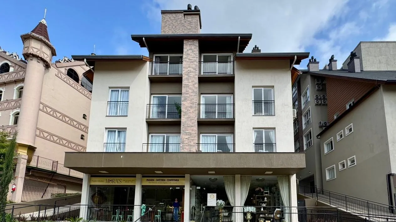 Foto do imóvel Apartamento à venda em Gramado, Centro, com 3 quartos, 180m2