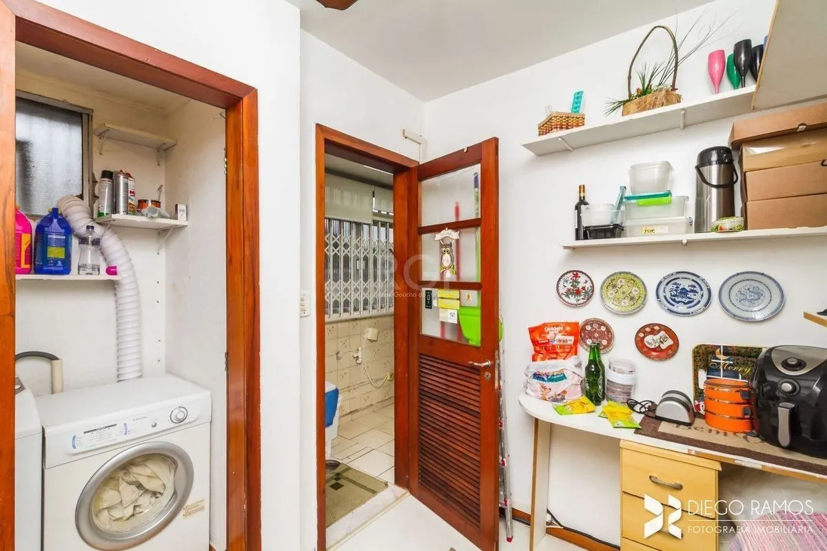 Imagem Apartamento para Venda - 111m², 3 dormitórios, sendo 1 suites, 2 vagas - Menino Deus
