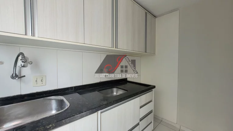 Imagem Apartamento térreo, 02 quartos sendo um suíte, a venda no bairro Portão em Curitiba.