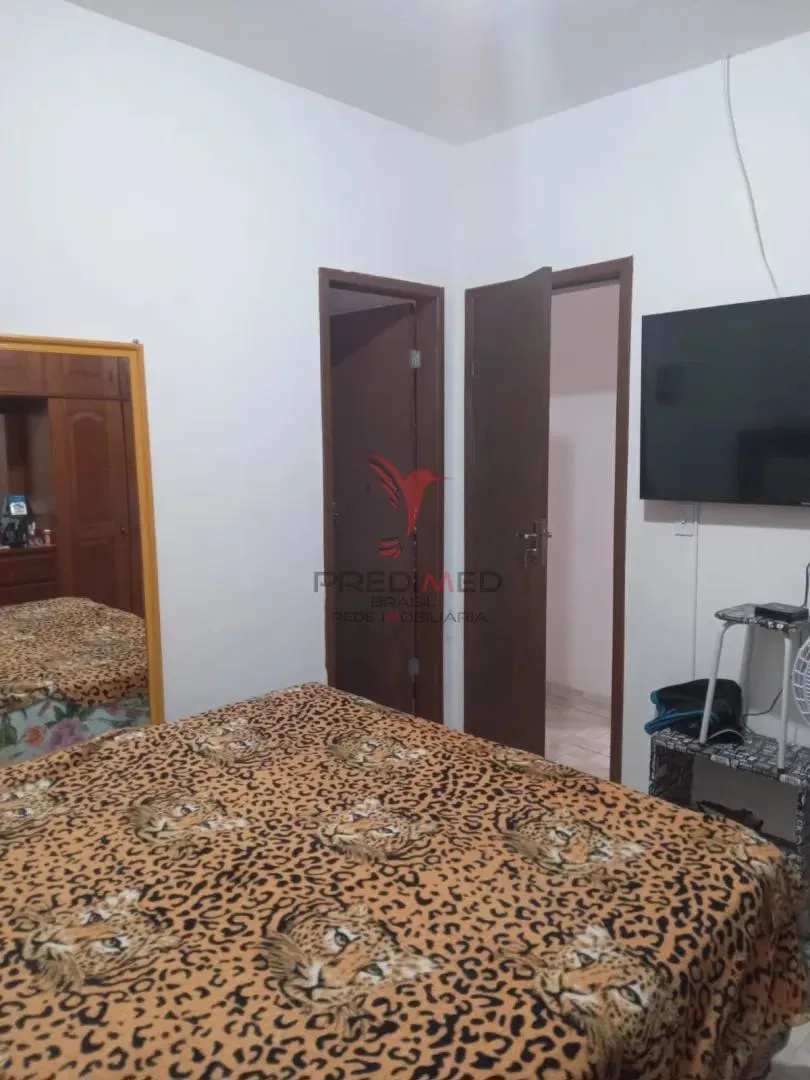 Imagem CASA COM PISCINA PRÓXIMO DA ILHA DOS DINOSSAUROS