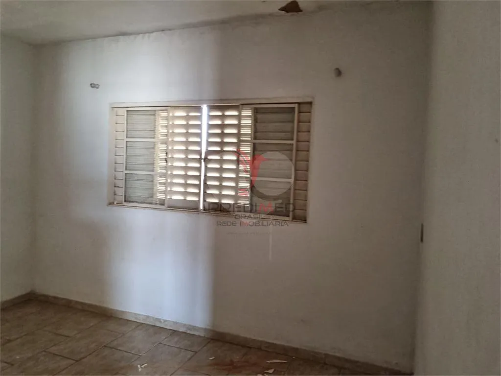 Imagem Casa de 2 quartos, 208m² no bairro Núcleo Habitacional De Barra Bonita, em Barra Bonita
