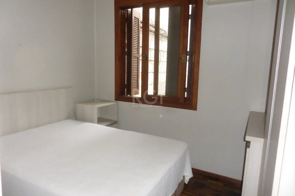 Imagem Apartamento 3 dormitórios Menino Deus Reformado e Desocupado