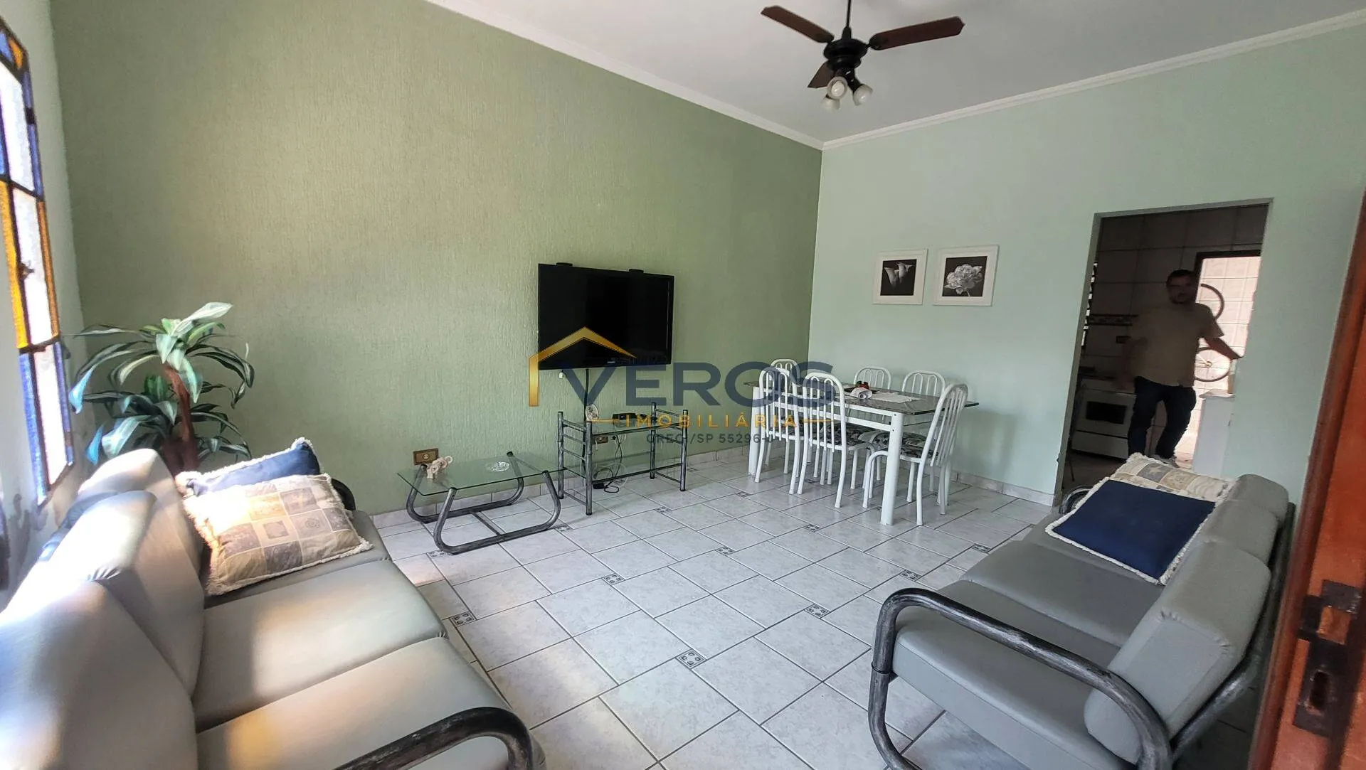 Imagem Casa com 2 quartos à venda no Indaiá - Caraguatatuba/SP