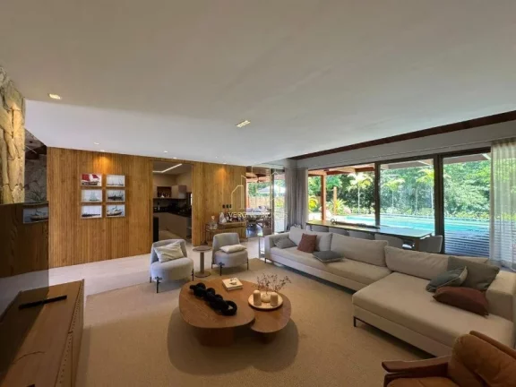 Imagem Com ambientes amplos e moderno essa casa decorada com quatro suítes e área gourmet a venda na Praia do Forte