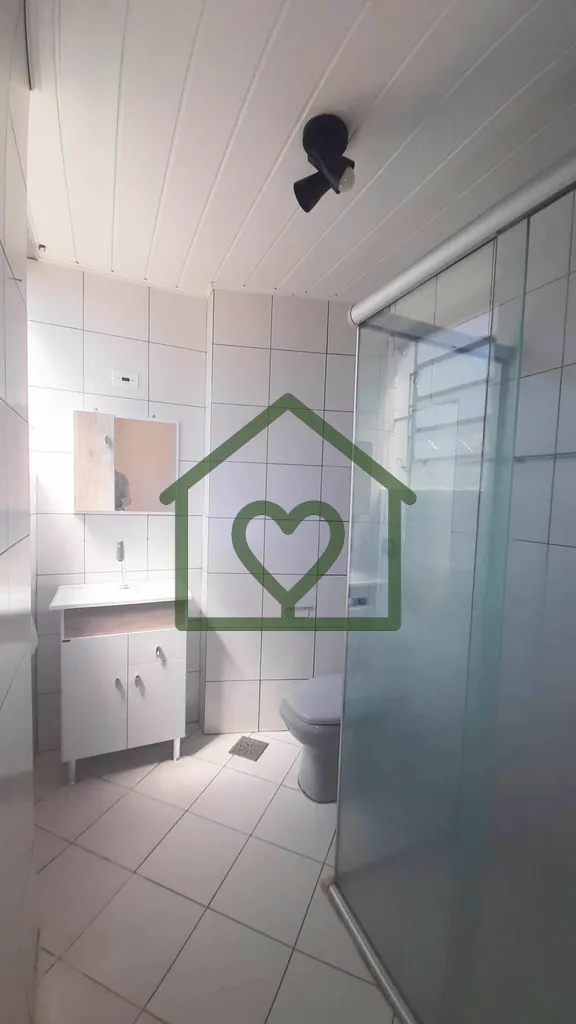 Imagem Apartamento de um dormitório à venda ou para alugar em Porto Alegre, com cozinha americana equipad...