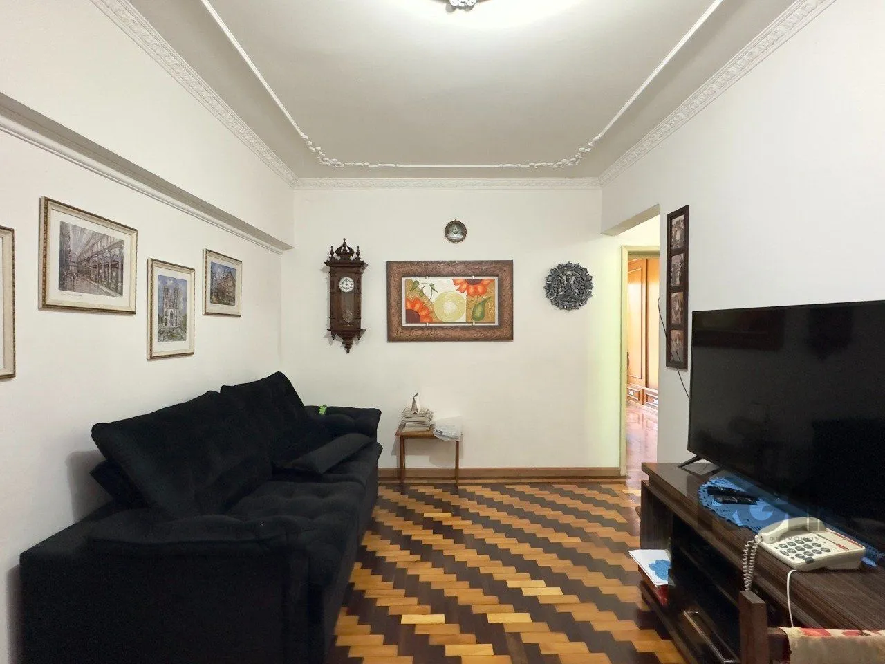 Imagem APARTAMENTO 3 DORMITÓRIOS DE 99M², COM SACADA, EM FRENTE À SANTA CASA NO CENTRO HISTÓRICO