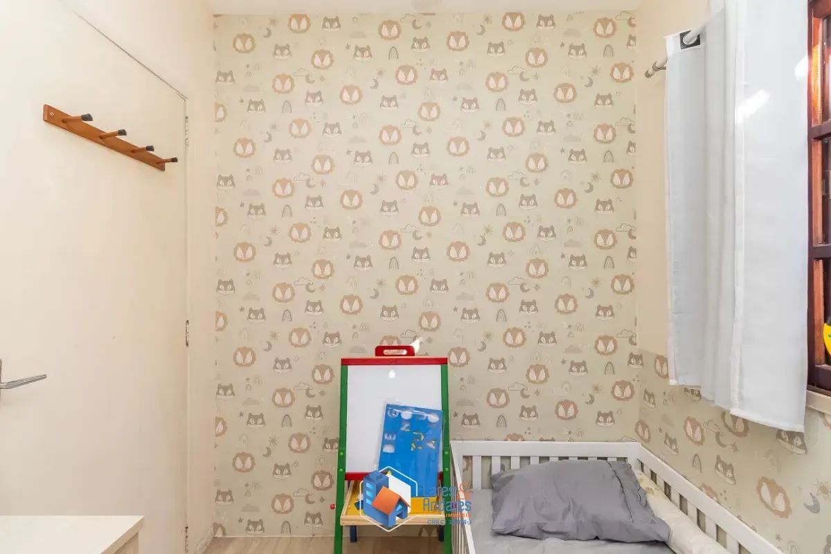 Imagem Sobrado para venda em Parque Maria Domitila com 3 quartos, 126m²