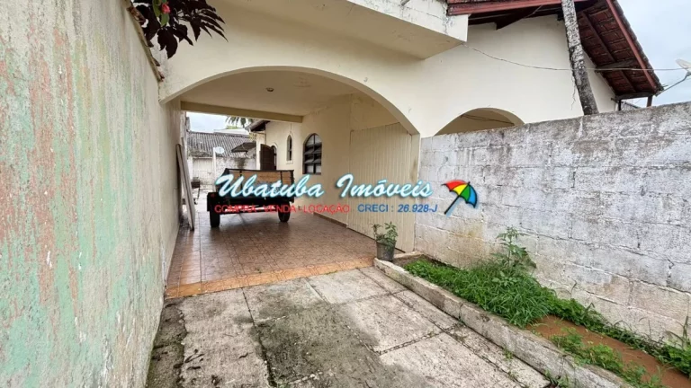 Imagem Casa em excelente localização no centro de Ubatuba com edicula