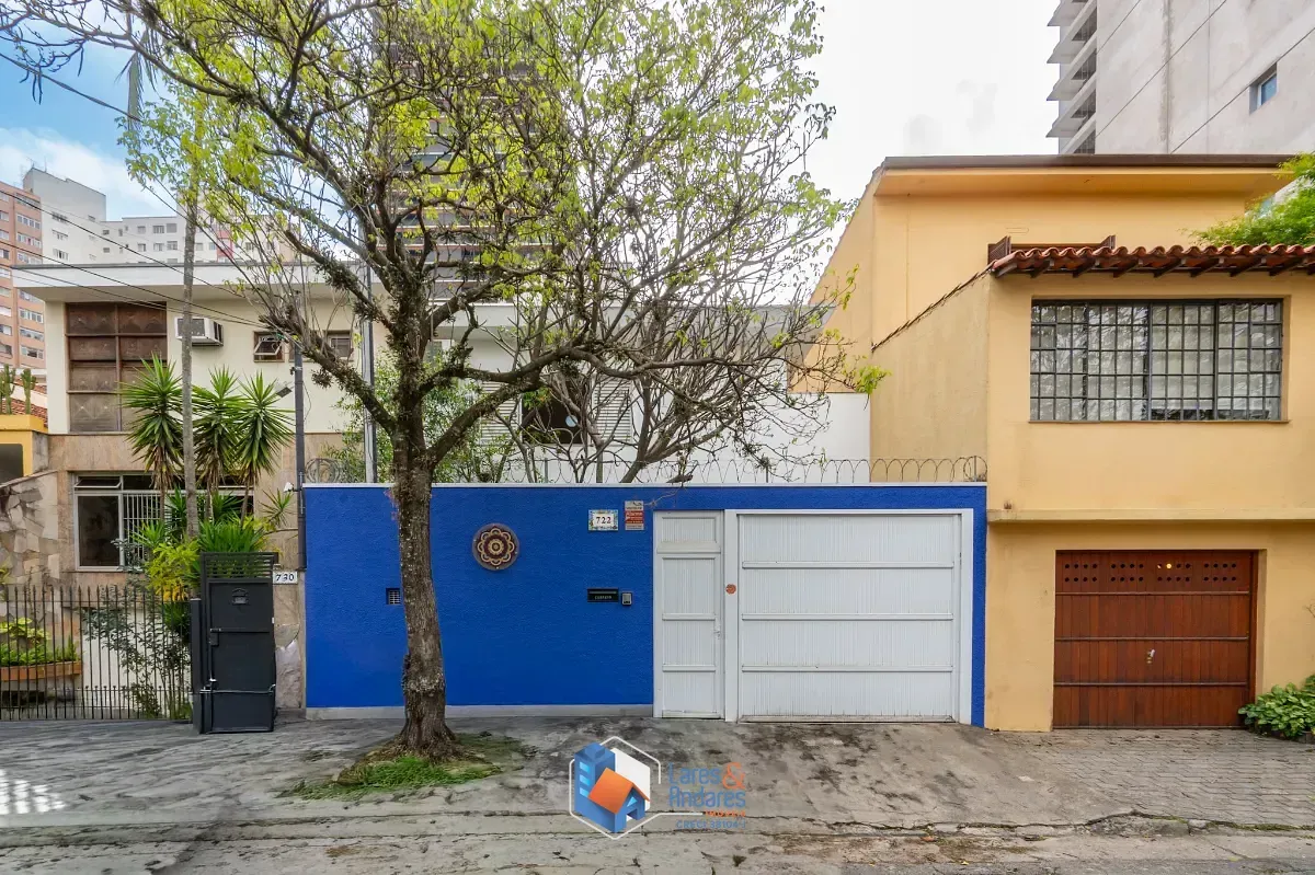 Imagem Casa para venda em Perdizes com 4 quartos, sendo 1 suíte, 171m²