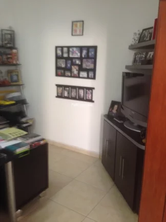 Imagem Luxuoso apartamento de 5 quartos com 5 suítes no Campo Belo, São Paulo-SP: 3 salas, 5 banheiros, 4 vagas e 447m² de área.