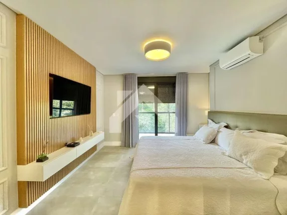 Imagem Casa de Condomínio em Granja Viana - Carapicuíba