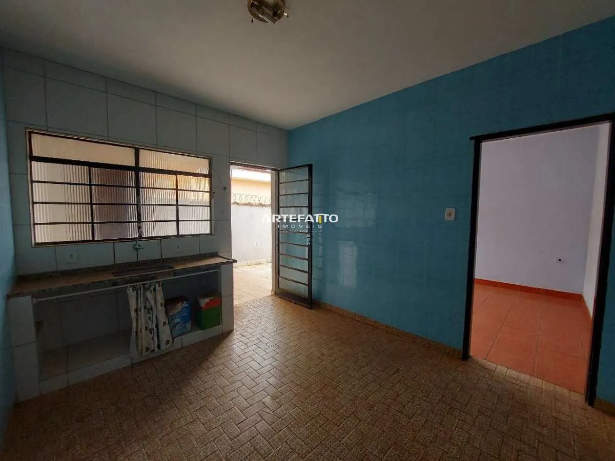 Imagem Casa à venda em Franca, Jardim Conceição Leite, com 2 quartos, 190m2