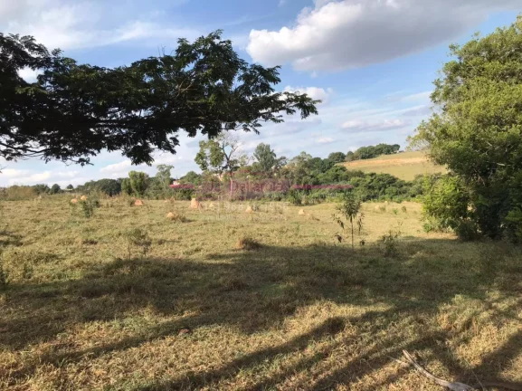 Imagem Área de Terreno com 24.600m² +18.800m² área de mata = TOTALIZANDO 43.470m²