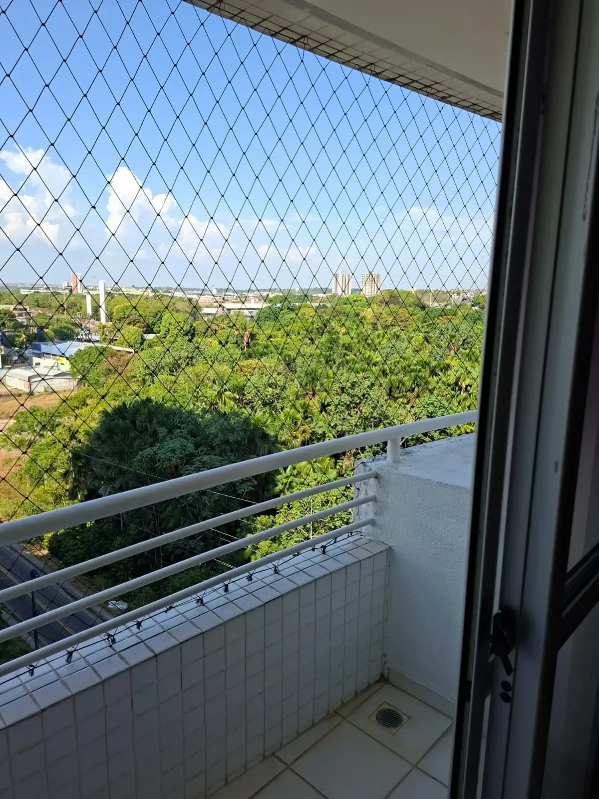 Imagem Apartamento com 2 Quartos para Alugar, 56 m² em Aleixo - Manaus