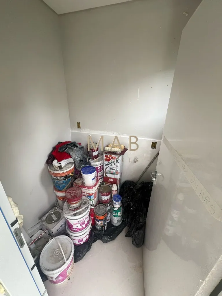 Imagem Sobrado NÃO Geminado à Venda na Praia dos Ingleses em Florianópolis/SC!! Unidade com: 4 dormitórios sendo 1 suíte com closet!