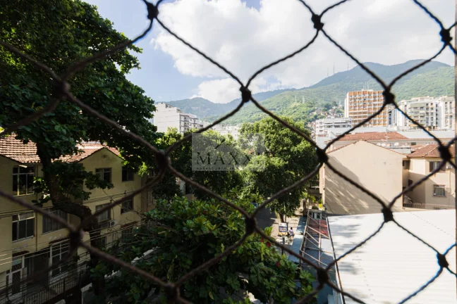 Imagem Vendo Apartamento com três quartos - Tijuca, Rio de Janeiro/RJ