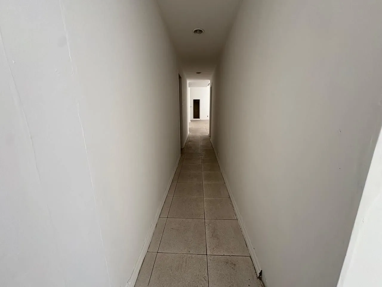 Imagem Sala comercial 822,66m² no centro de Porto Alegre