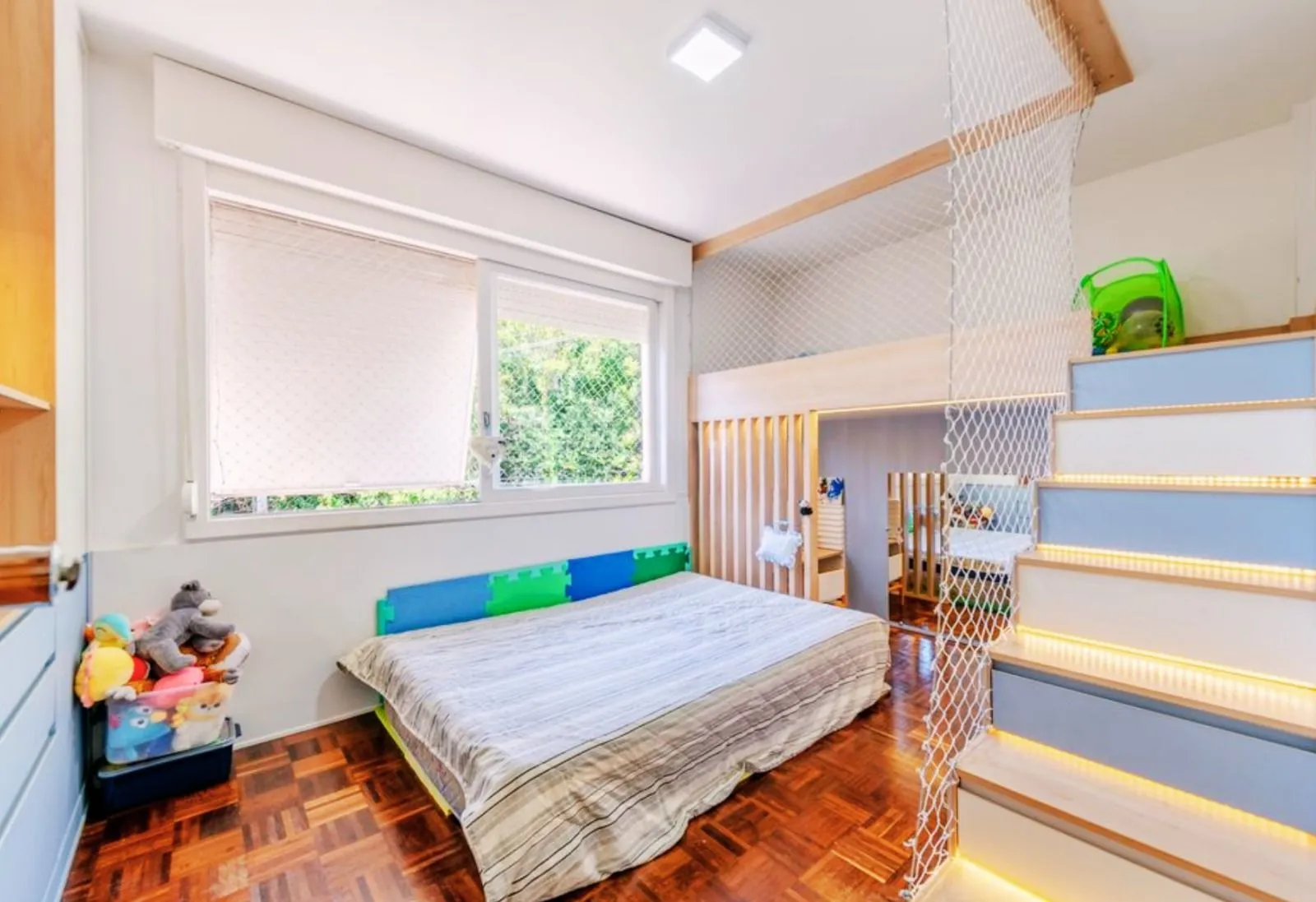 Imagem Apartamento com 164.55m², 3 dorm, Moinhos de Vento