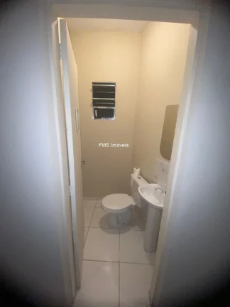 Imagem Galpão em Santana de Parnaíba com 689,03 m²