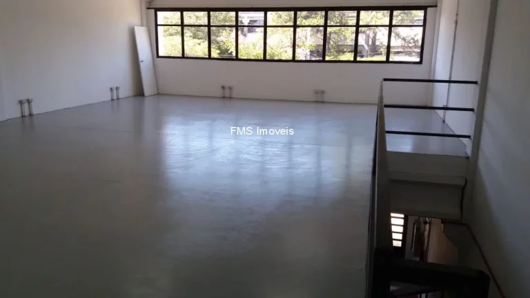 Imagem Galpão 1000m2 para locação em Tamboré Barueri ARMAZÉM COMERCIAL INDUSTRIAL