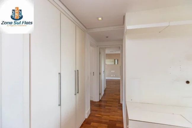 Imagem Apartamento Alto Padrão à Venda em Moema Com 4 Suítes e 4 Vagas - Varanda Gourmet