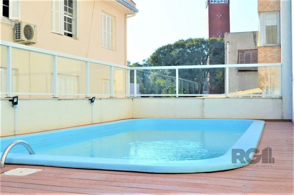 Imagem Excelente apartamento 2 dorm. sendo 1 suite, com terraço, churrasqueira, semimobiliado - 1 vaga dupla - Bairro Cidade Baixa