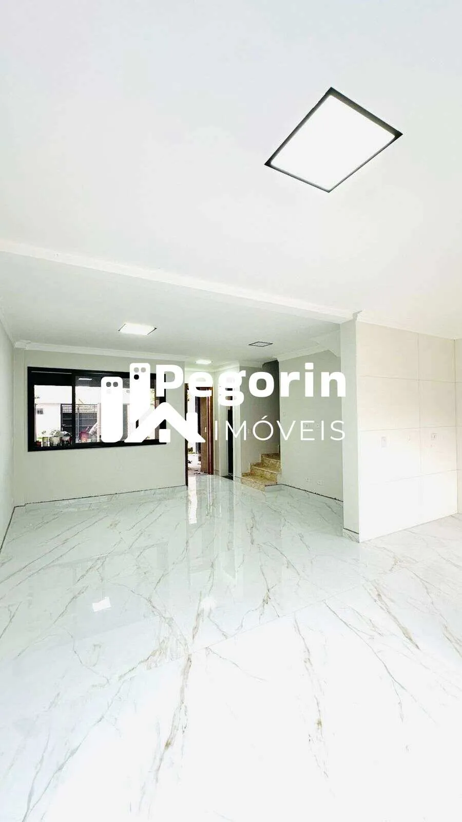 Imagem Sobrado à venda em Pinhais, Alto Tarumã, com 3 quartos, 150,00m²