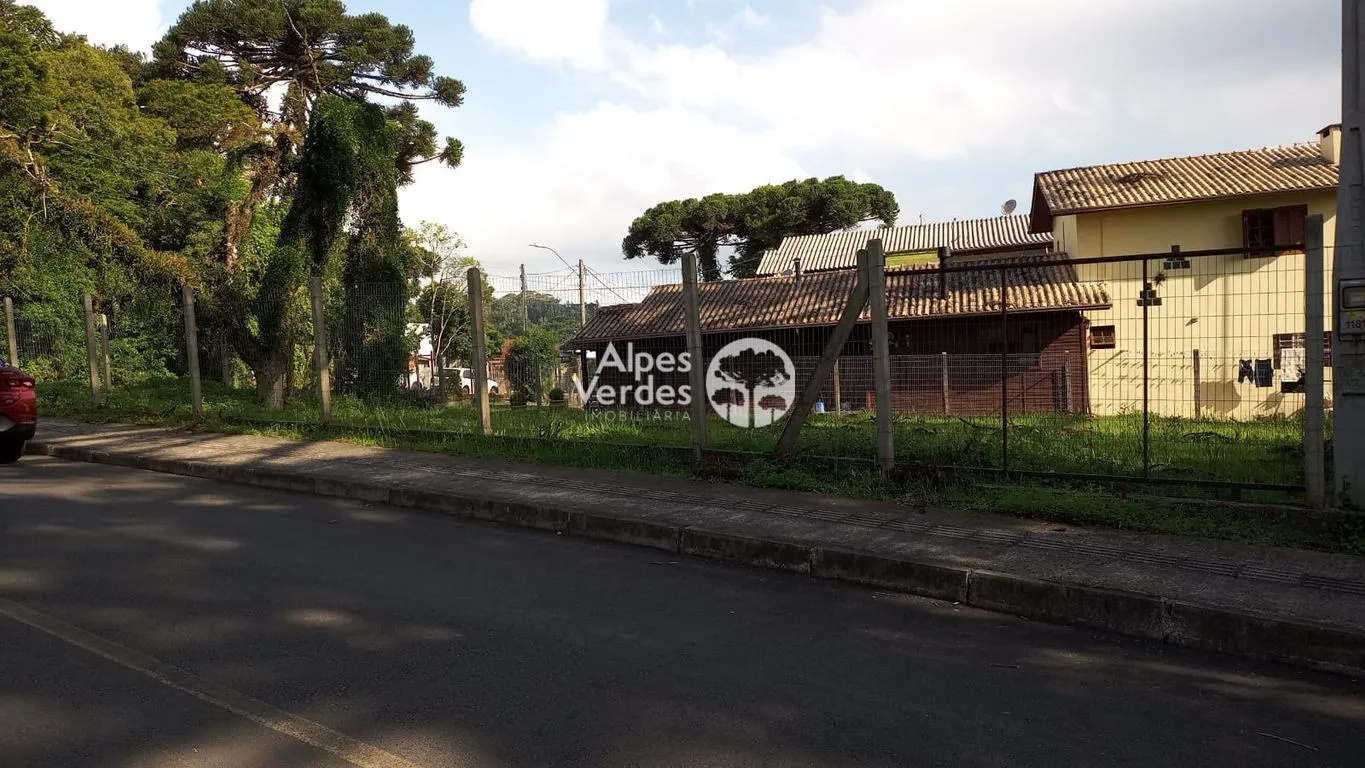 Imagem Vende-se Terreno com Projeto aprovado no Bairro Palace Hotel