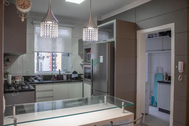 Imagem Apartamento com 3 Quartos à Venda, 144 m²em Meia Praia - Itapema