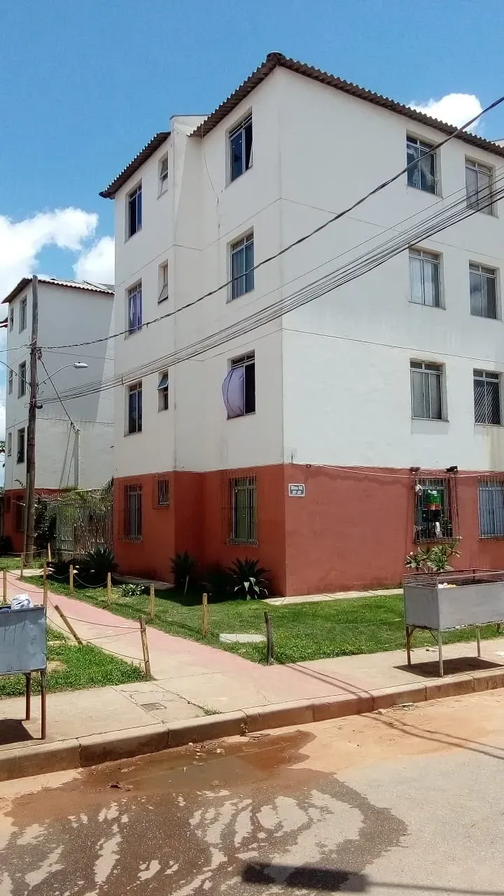 Imagem Apartamento com 2 Quartos à Venda, 44 m² em Sapucaia - Contagem