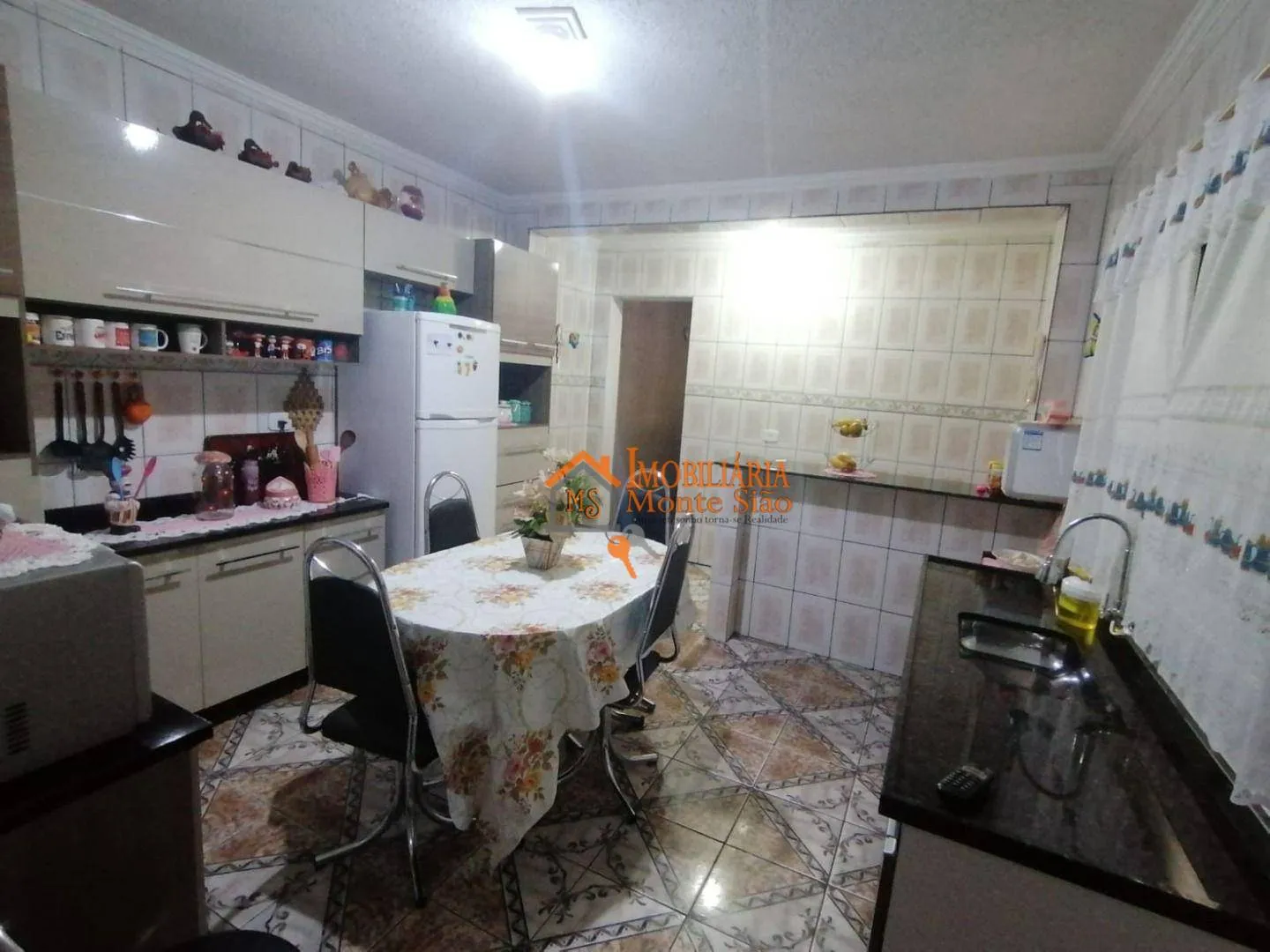 Foto do imóvel Sobrado com 2 dormitórios à venda, 110 m² por R$ 403.000,00 - Parque Jurema - Guarulhos/SP