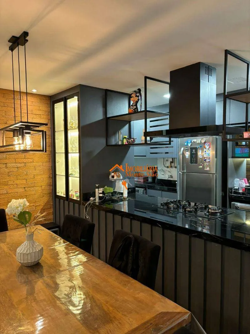 Imagem Apartamento à venda com 106m², com 3 quartos, 1 suíte, 2 vagas, varanda gourmet e fino acabamento, Jardim Flor da Montanha, Guarulhos, S