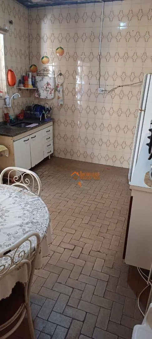 Imagem Casa com 3 dormitórios à venda, 175 m² por R$ 490.000,00 - Vila Renata - Guarulhos/SP