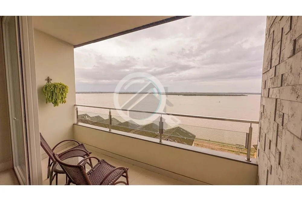 Imagem Bem-vindo ao sonho de morar no coração do Centro Histórico de Porto Alegre! Este apartamento comp...