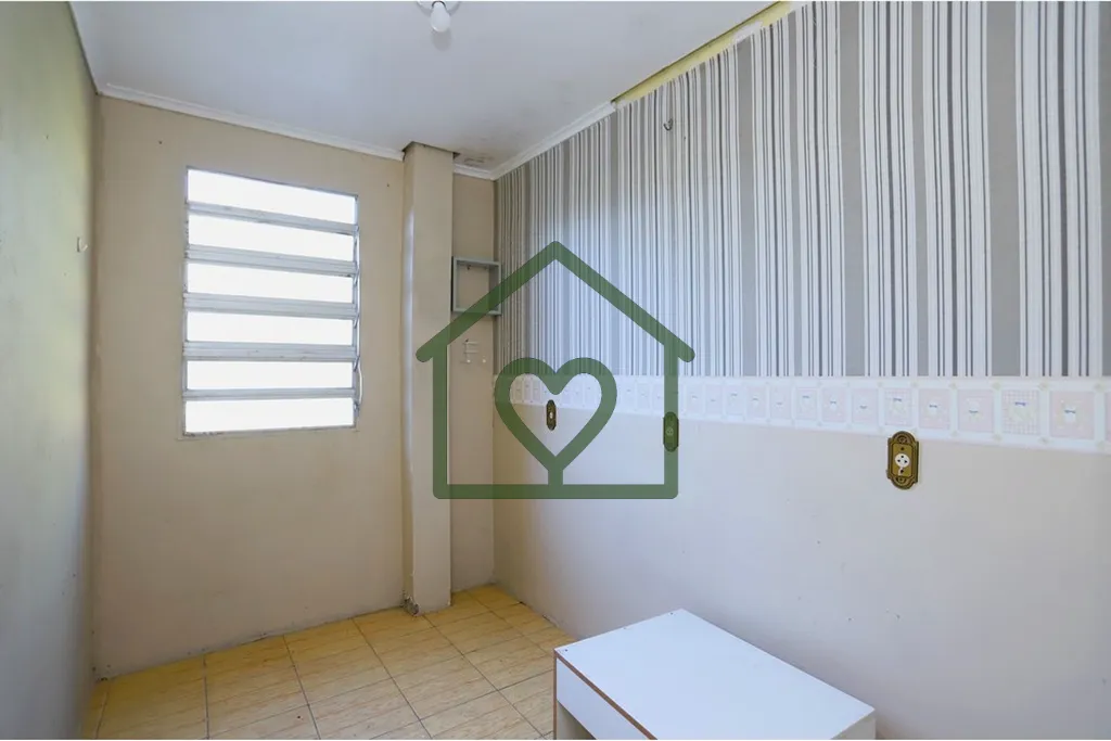 Imagem Encontre o lar perfeito para sua família nesta espaçosa casa residencial situada na encantadora Ru...