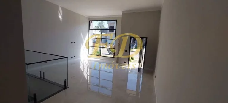 Imagem Casa em Condomínio Fechado em Atibaia