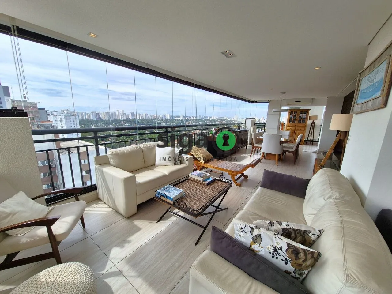 Imagem Apartamento à venda no Alto da Boa Vista com 4 quartos