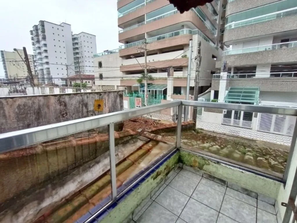 Imagem CASA COM 200,00 m² - GUILHERMINA - PRAIA GRANDE SP