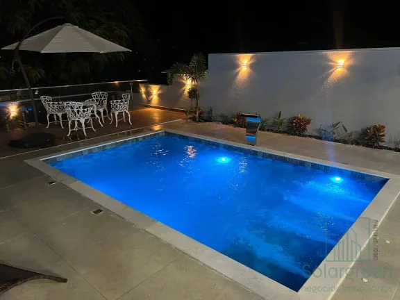 Imagem Casa de Condomínio com 600m² com 3 suites e Área gourmet