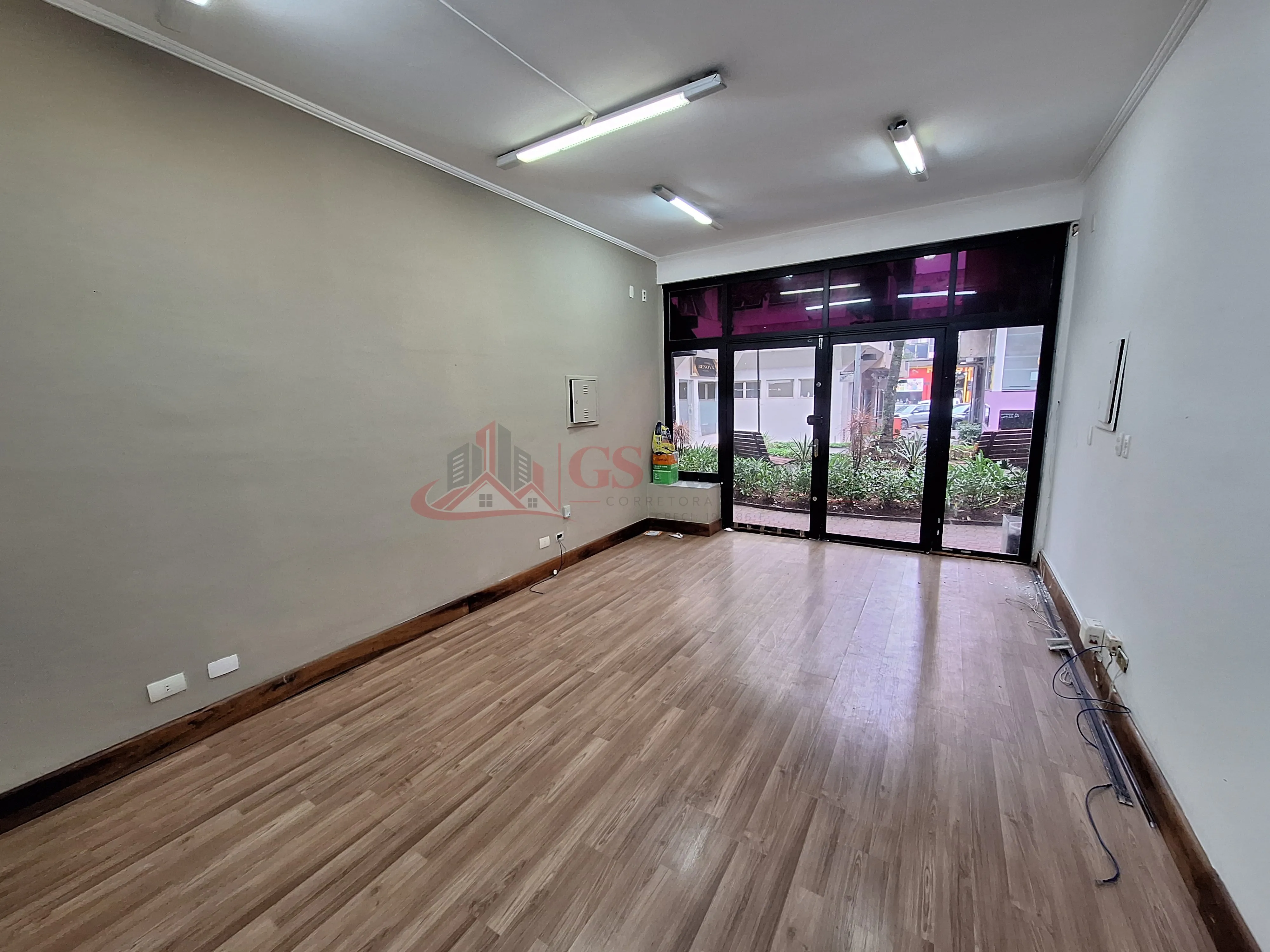 Imagem Prédio comercial para locação no C.C.A - 96 m² | Alphaville