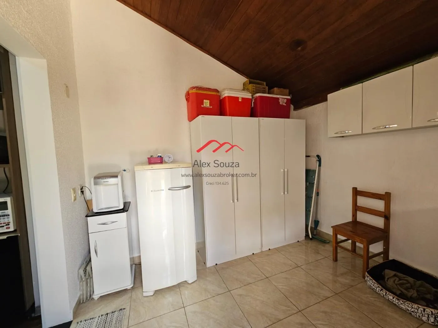Imagem Sobrado em Condomínio para Venda em Sumaré, PARQUE DAS FLORES, 3 dormitórios, 1 suíte, 3 banheiros, 2 vagas