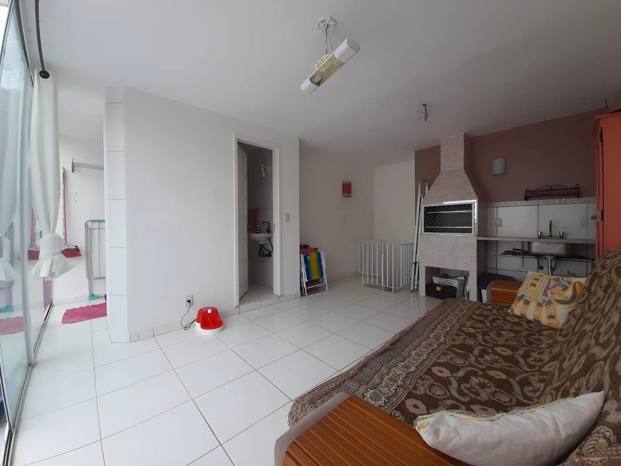 Imagem Cobertura de 104m² com 2 dormitórios no Bairro Nonoai - Porto Alegre