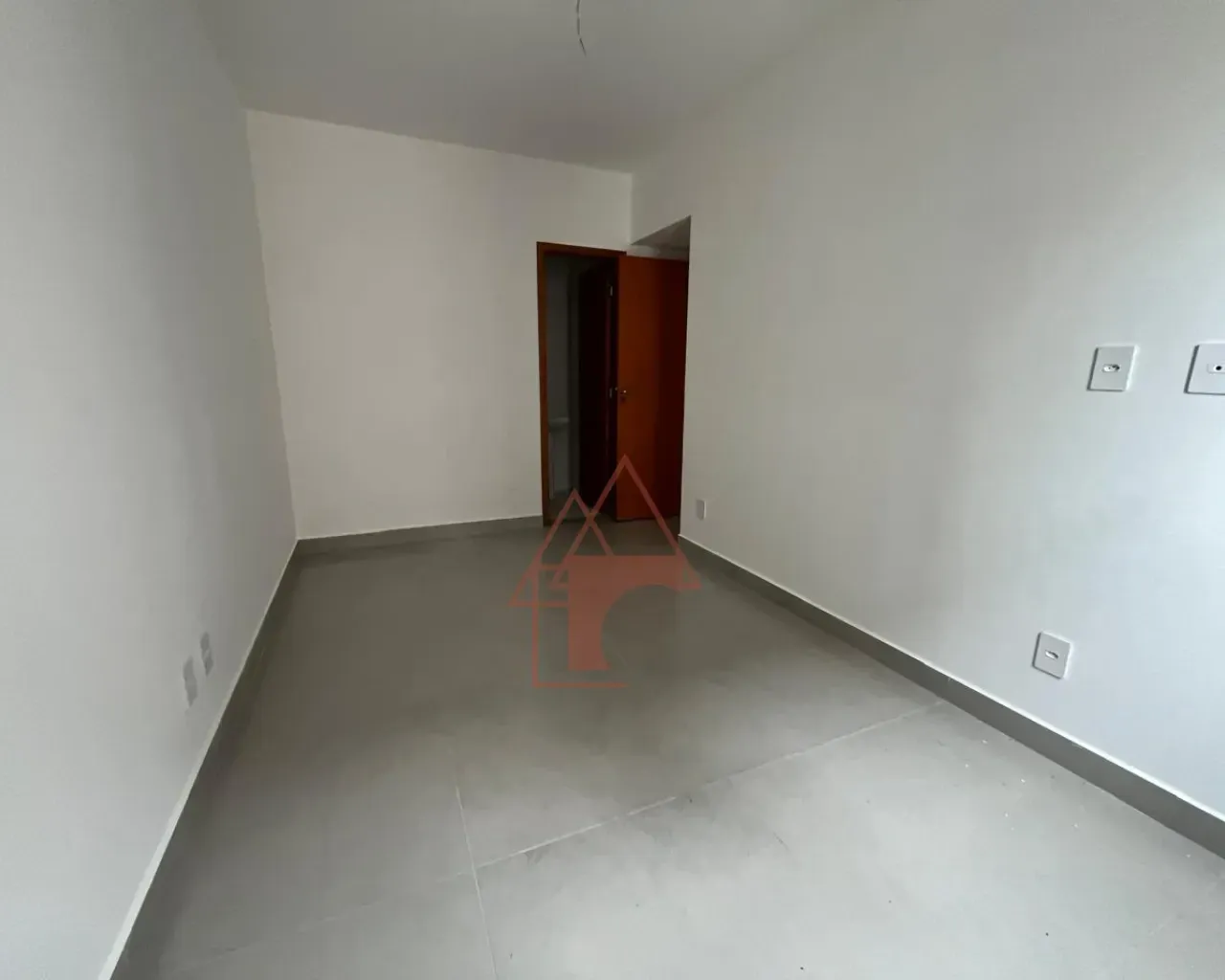 Imagem Apartamento com 2 Quartos à Venda, 76 m² em Guilhermina - Praia Grande