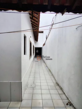 Imagem Casa com 2 dormitórios à venda por R$ 530.000,00 - Tupi - Praia Grande/SP