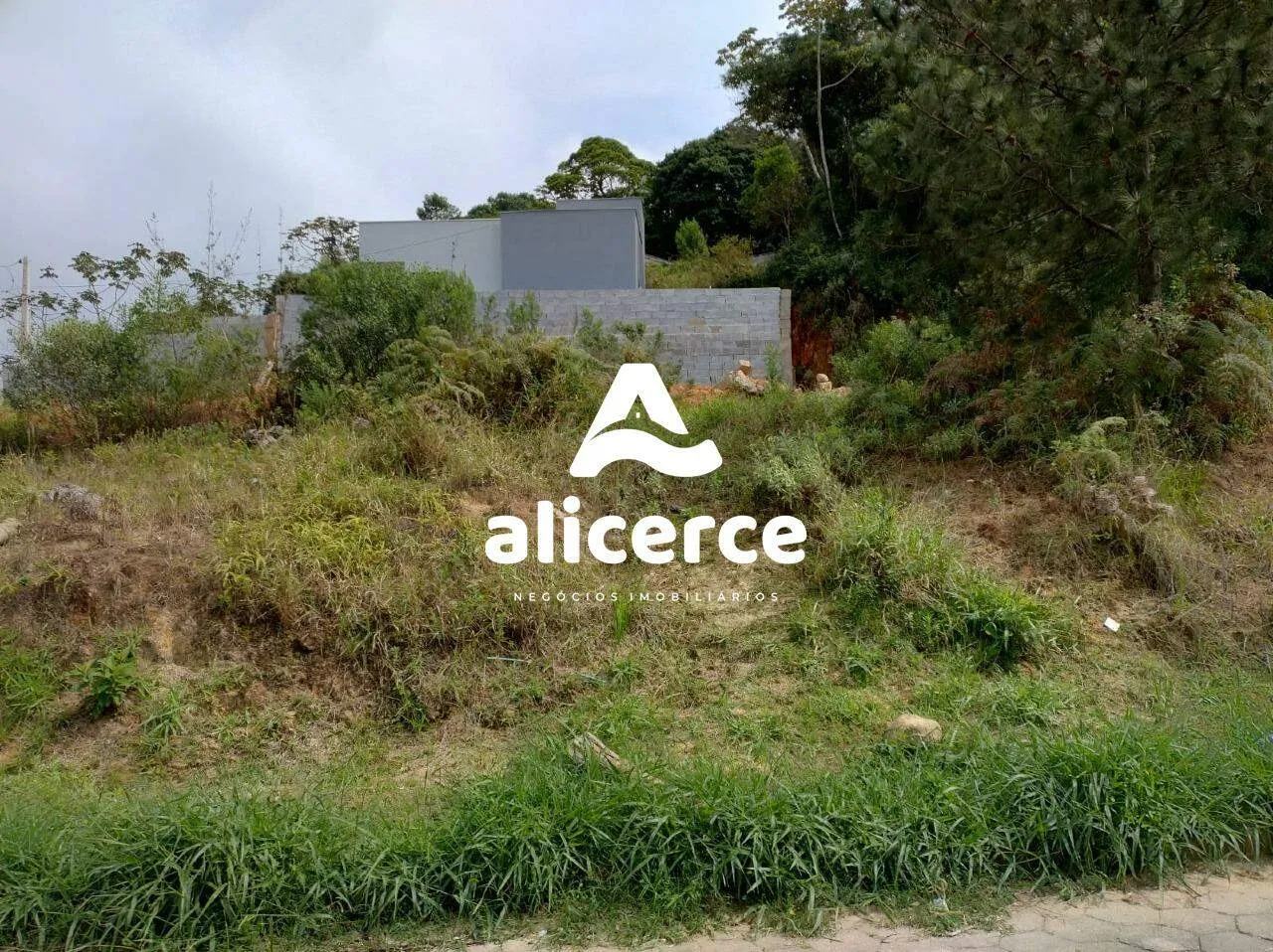 Imagem Terreno plano, de Esquina, vista livre, prontos pra construir em Forquilhas - São José - SC