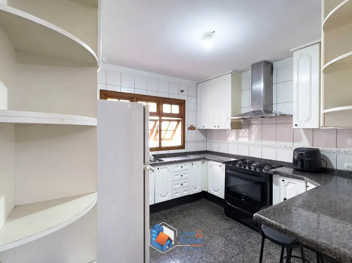 Imagem Casa para venda em Vila Marari com 3 quartos, sendo 1 suíte, 168m²