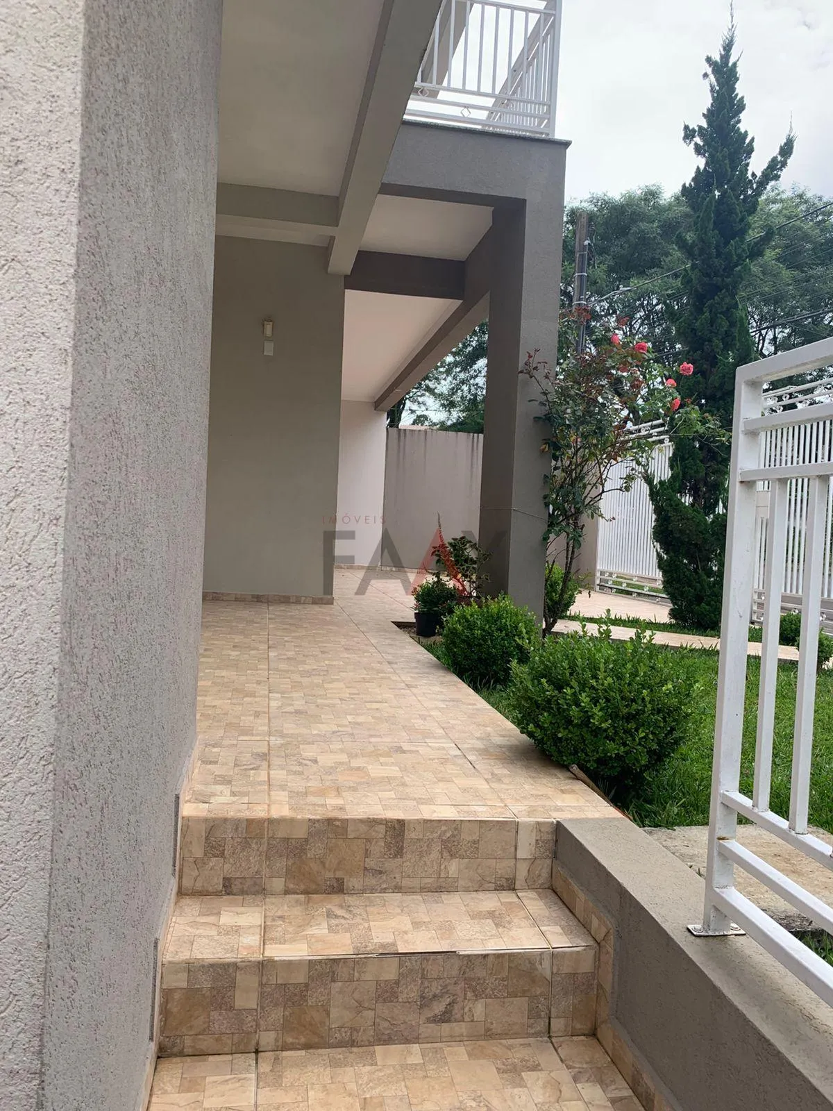 Imagem Triplex alto padrão com 4 dormitórios à venda, 327 m , CENTRO, GUARAPUAVA - PR